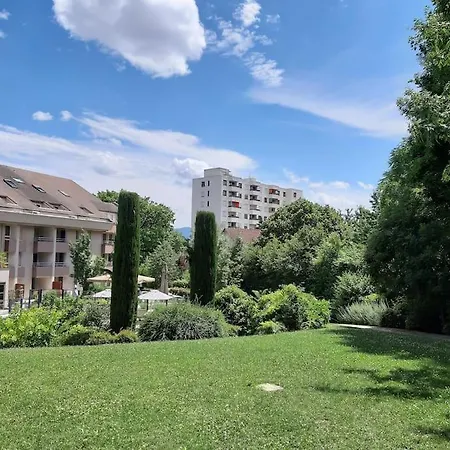 Beautiful At Geneva Airport Voltaire Apartment Ferney-Voltaire