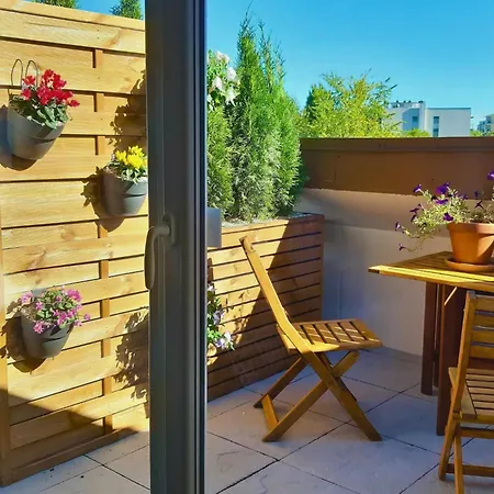 Soundproof Geneva Airport 10 Min And Un 20 Min Apartment *
